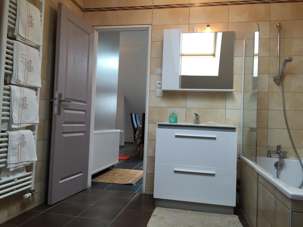 Rochire Location 1 Apartment เฌราร์แมร์ ห้อง รูปภาพ